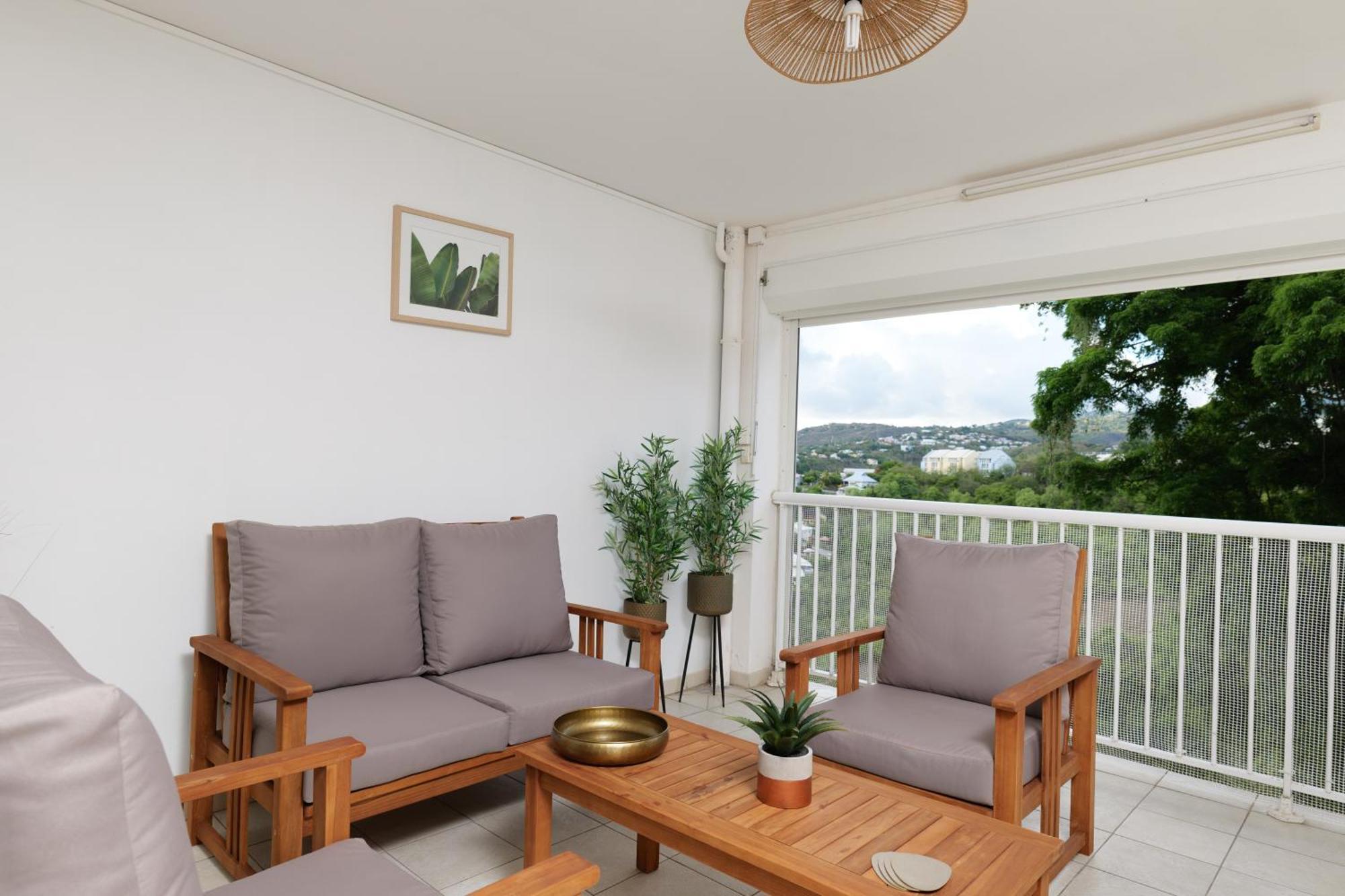 Appart. T3 Les Hauts De Madiana Schoelcher Bagian luar foto